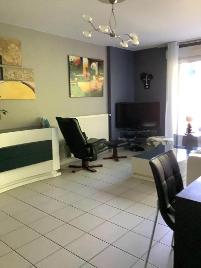 Bayonne Appartement 63M2 Avec Terrase Parking Wifi Екстер'єр фото