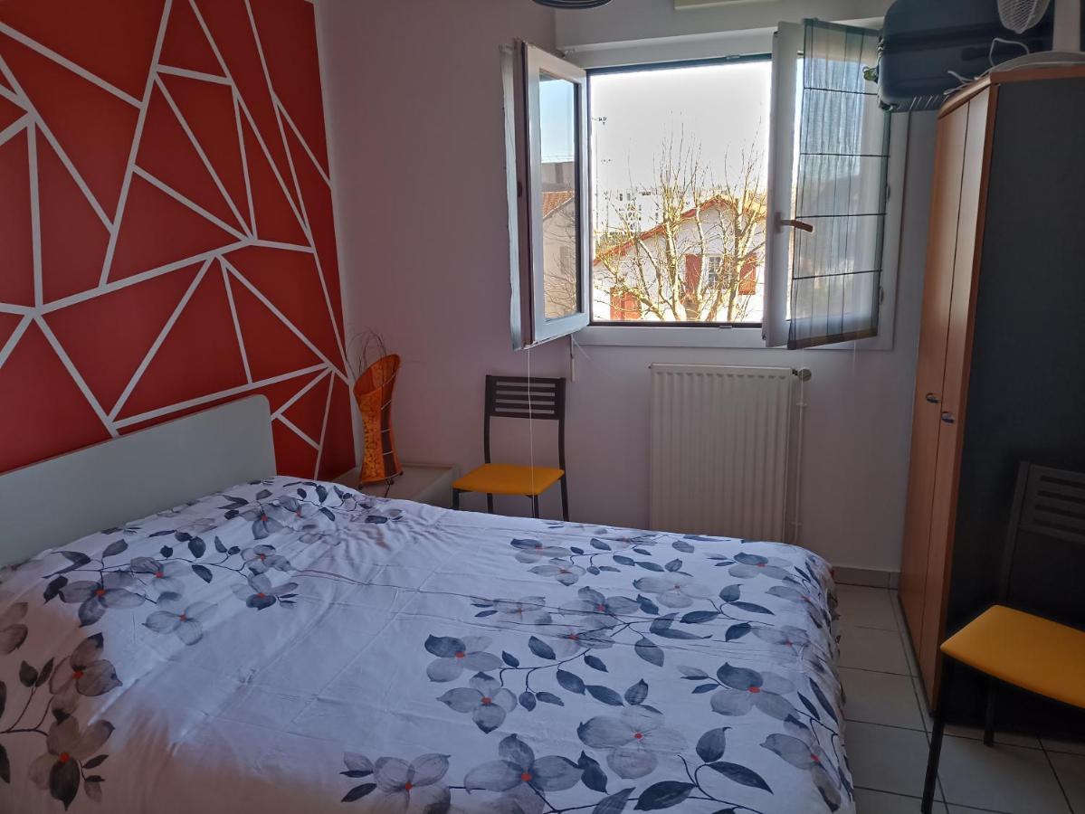 Bayonne Appartement 63M2 Avec Terrase Parking Wifi Екстер'єр фото
